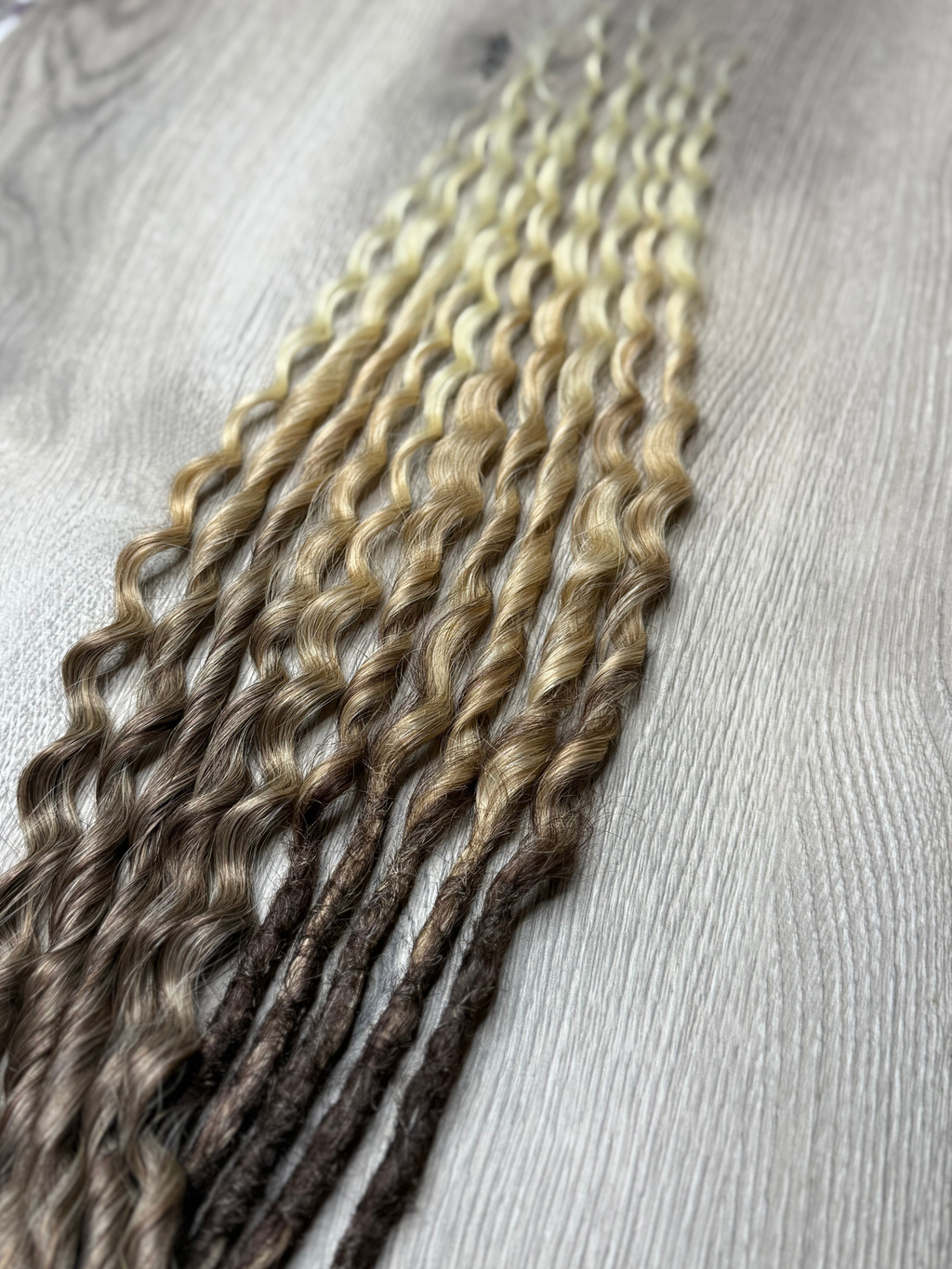 Golden Mocha Wave