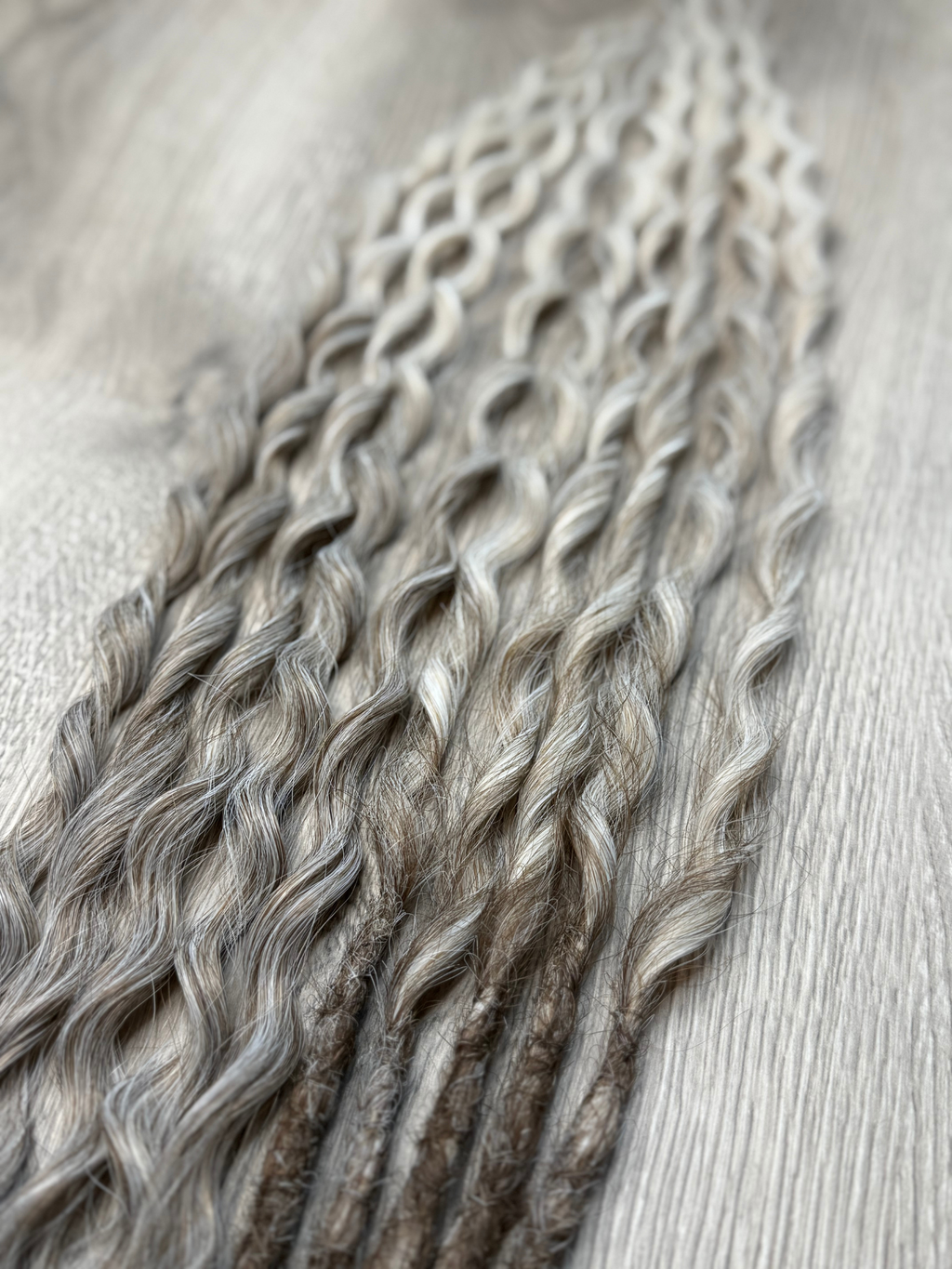Ash Platinum Wave
