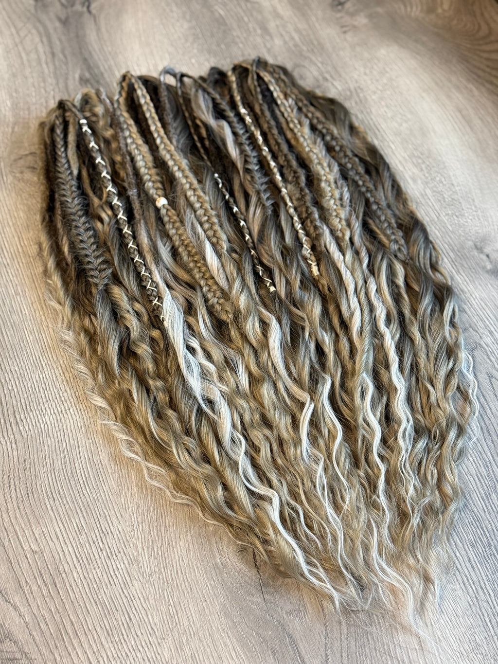 Natural Blonde Wavy Set