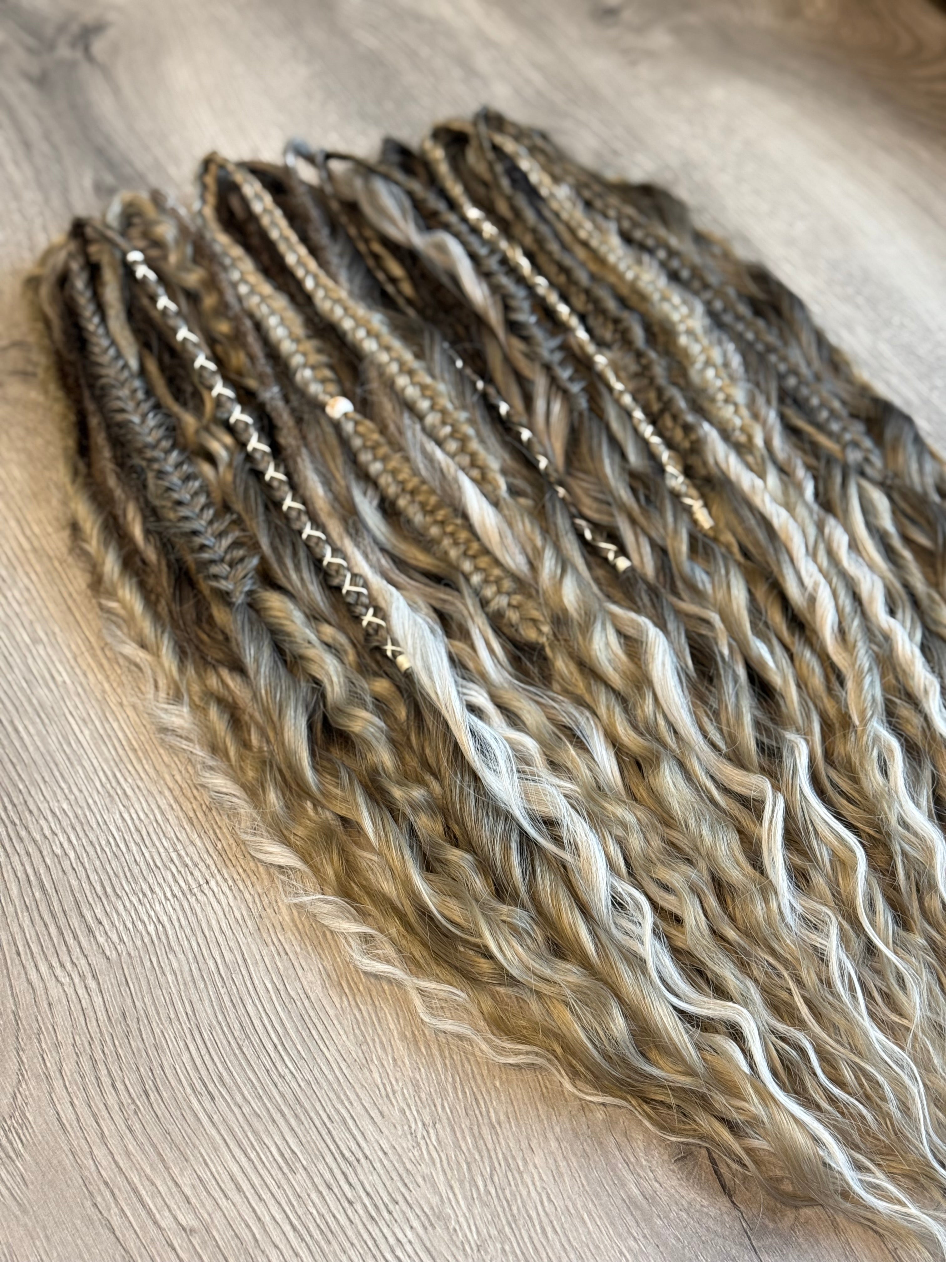 Natural Blonde Wavy Set