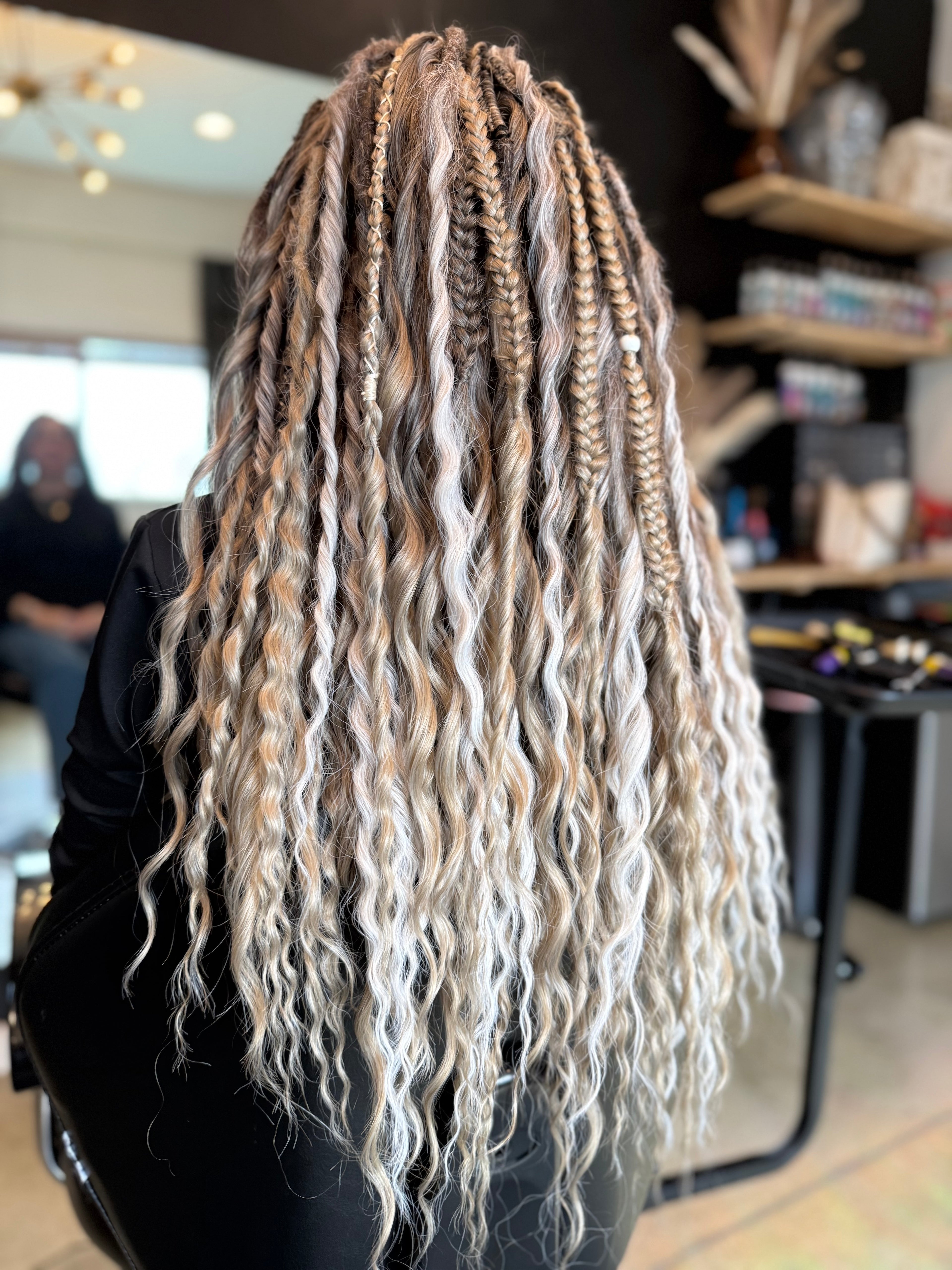 Natural Blonde Wavy Set